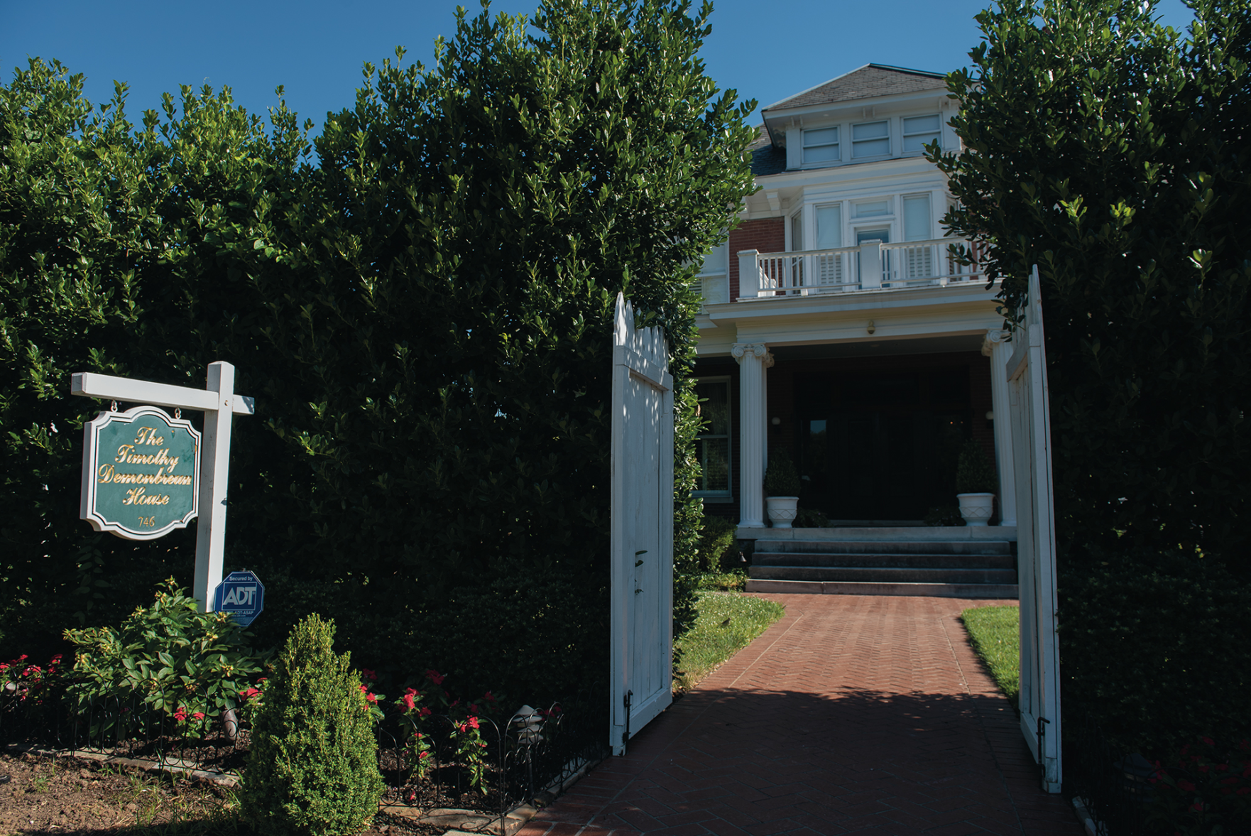 Walk a Mile: Woodland-in-Waverly
